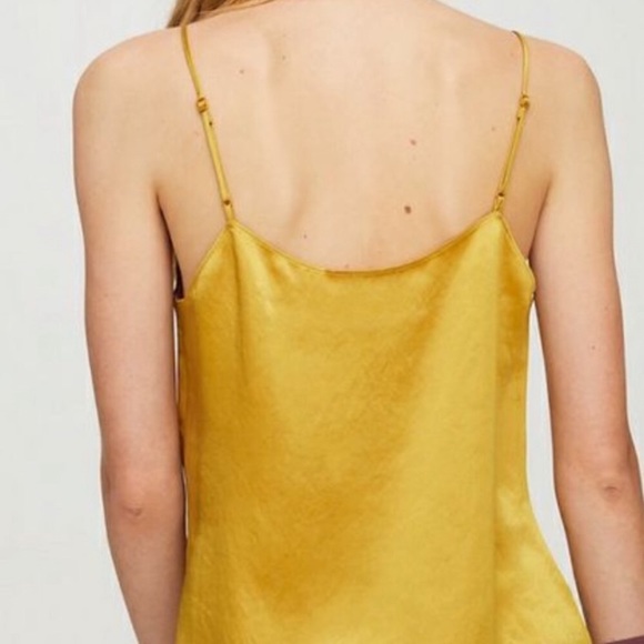 Aritzia Babaton ‘Benji’ Tank NWT - Picture 3 of 6